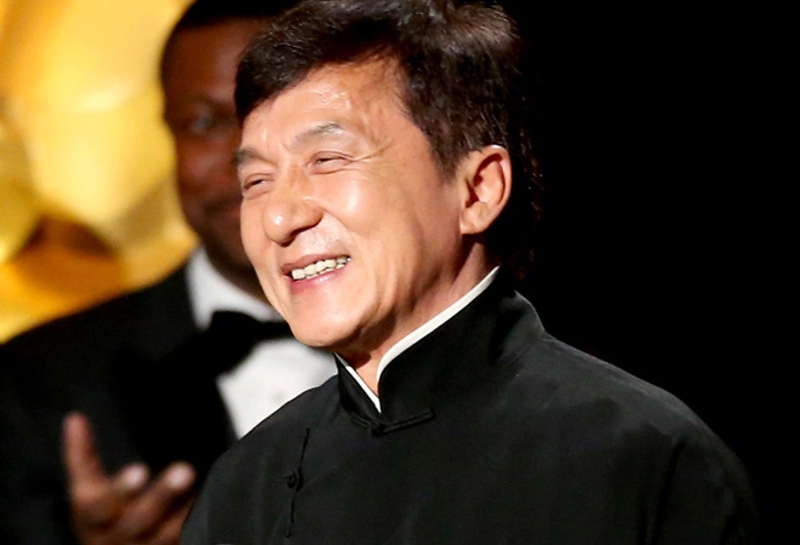 HOJE FAZ ANIVERSÁRIO…Jackie Chan