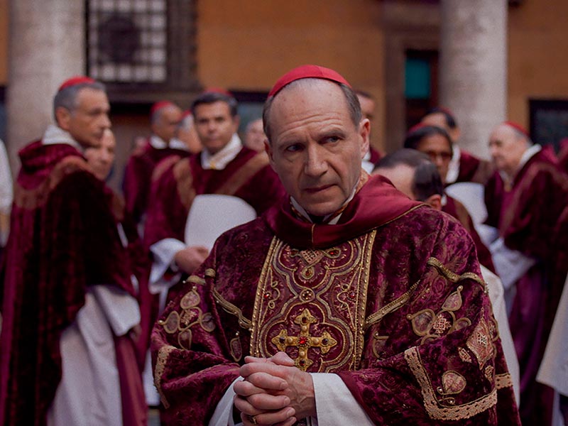 Conclave: uma conspiração no Vaticano