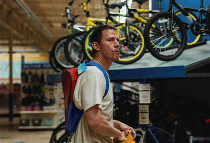 Roofman: um fugitivo e sua vida no limite